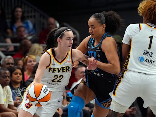 Fever beats Dream, Caitlin Clark scores 16 in front of record crowd for Atlanta