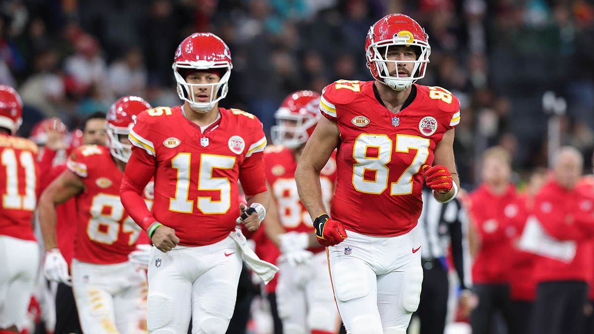 Chiefs' Patrick Mahomes doubles down on Super Bowl three-peat aspirations: 'We're gonna do it again'