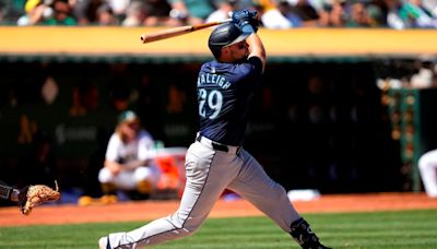 Cal Raleigh homers as Seattle Mariners beat Athletics 6-4