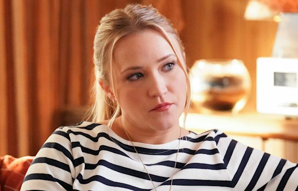 The Young Sheldon Spinoff Will Change Mandy In One Big Way Teases Emily Osment - Looper