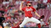 Montgomery outduels Ashcraft, Reds lose seventh straight game