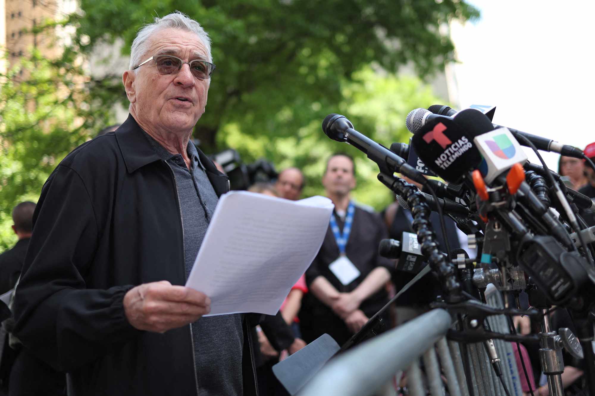 Robert De Niro, Jan. 6 First Responders Speak Outside Courthouse as Trump Trial Wraps: 'A Clown'