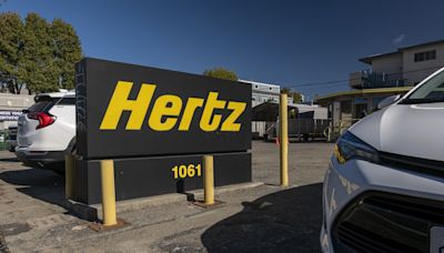 Hertz Weighs $700 Million Sale of Secured Debt, Convertibles