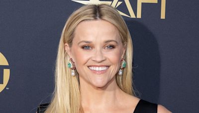 Reese Witherspoon 'doesn't age' as fans confuse star for daughter Ava, 24