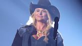 Country star Miranda Lambert scolds rowdy fans mid-concert