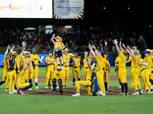 How to watch Savannah Bananas Louisville final game at Slugger Field: Time, TV, streaming