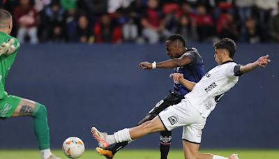 2-1. Independiente del Valle gana al Liverpool pero jugará el 'playoff' de la Sudamericana
