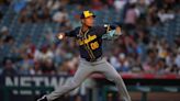 Milwaukee Brewers vs San Diego Padres: Padres tee off on Carlos Rodriguez in the fourth