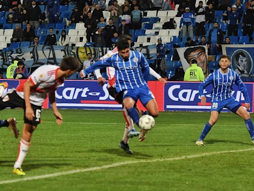 El uno por uno de River en la derrota contra Godoy Cruz en Mendoza