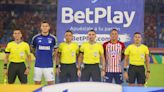 Coljuegos investigará a Betplay, patrocinador del fútbol profesional colombiano, por denuncias de inconsistencias en las recargas y los premios de los juegos en línea