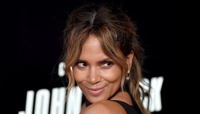 The Reason Halle Berry Screamed “I’m in Menopause!” at the US Capitol Is So Inspiring