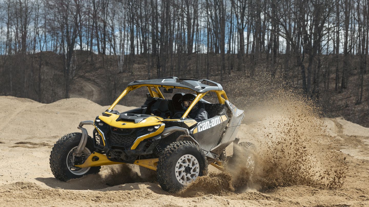 View Photos of the 2024 Can-Am Maverick R