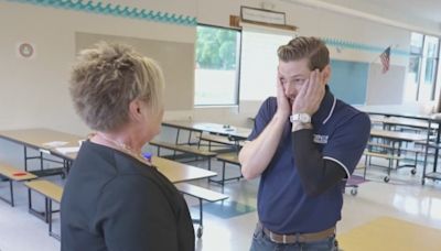 KOIN 6 anchor Travis Teich revisits Dundee Elementary School before building closes