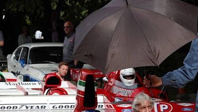 F1-Superhirn in legendärem Ferrari