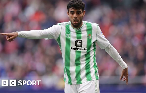Chadi Riad: Crystal Palace working on deal for Real Betis defender