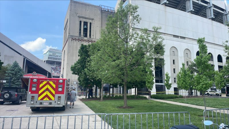 One dead after falling from stands during Ohio State commencement ceremony