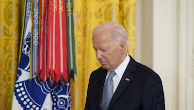 Biden dice que “está en esta carrera hasta el final”, pese a que opción de Kamala Harris cobra fuerza entre demócratas - La Tercera