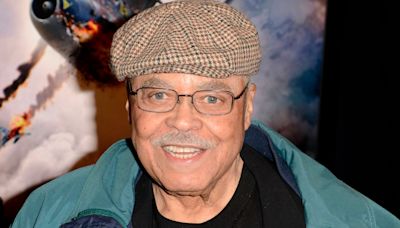 Muere el actor James Earl Jones, la voz de Darth Vader en 'Star Wars' y Mufasa en 'El Rey León'