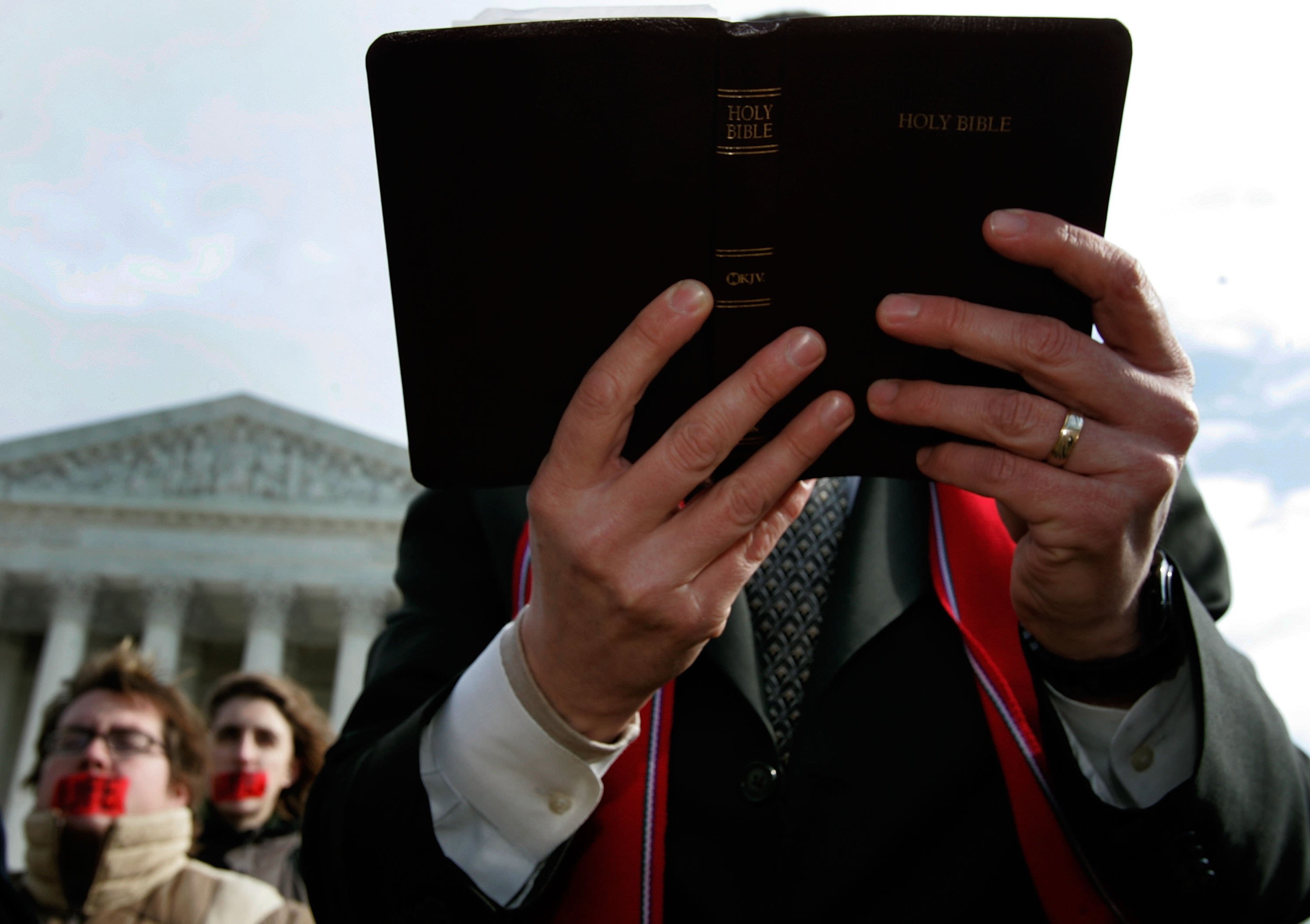 Republicans voting for bill that could make "Bible illegal" outrages MAGA