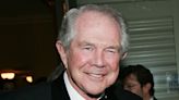 Pat Robertson, Televangelist and Longtime 700 Club Host, Dead at 93