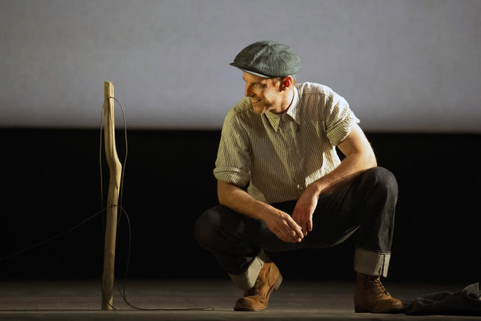Photos: Cherry Jones, Harry Treadaway & More in THE GRAPES OF WRATH at the National Theatre