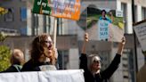 Procter & Gamble founders' descendants among protesters at company headquarters