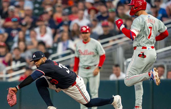 Ober overcomes early Harper homer as Twins dump Phillies