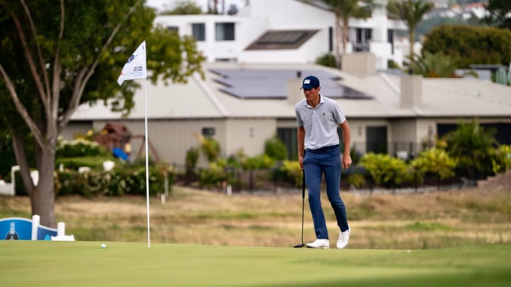 World No. 1 amateur Christo Lamprecht subbed out at NCAA Men's Golf Championship with injury