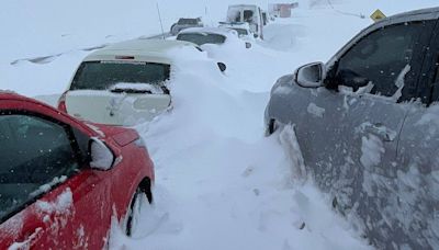 Decenas de personas quedaron sepultadas en la nieve por avalanchas en Chile