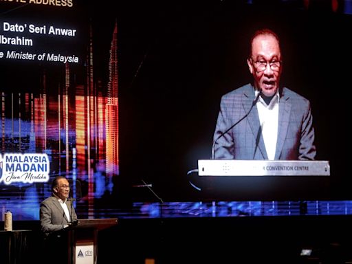 PM Anwar says govt looking to bring home Malaysian students in Bangladesh now as unrest grows