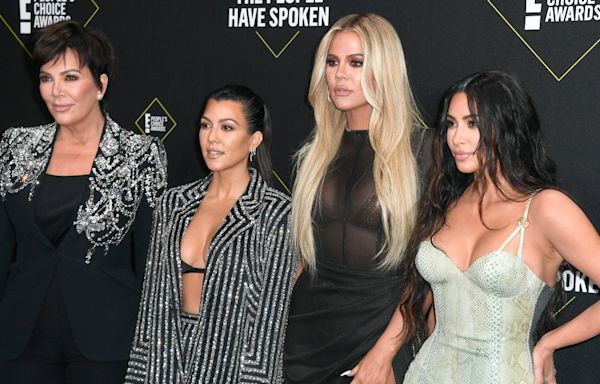 Kris Jenner Pushing Daughters to Grab 'Attention' for Ratings