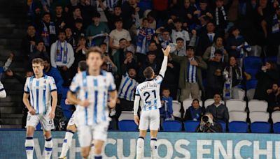 El representante de André Silva, en San Sebastián para tratar su futuro