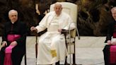 El Papa reflexiona sobre el descanso y la oración y denuncia la injusticia social de la "dictadura del hacer"