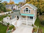 1210 Beach Dr, Holland MI 49423