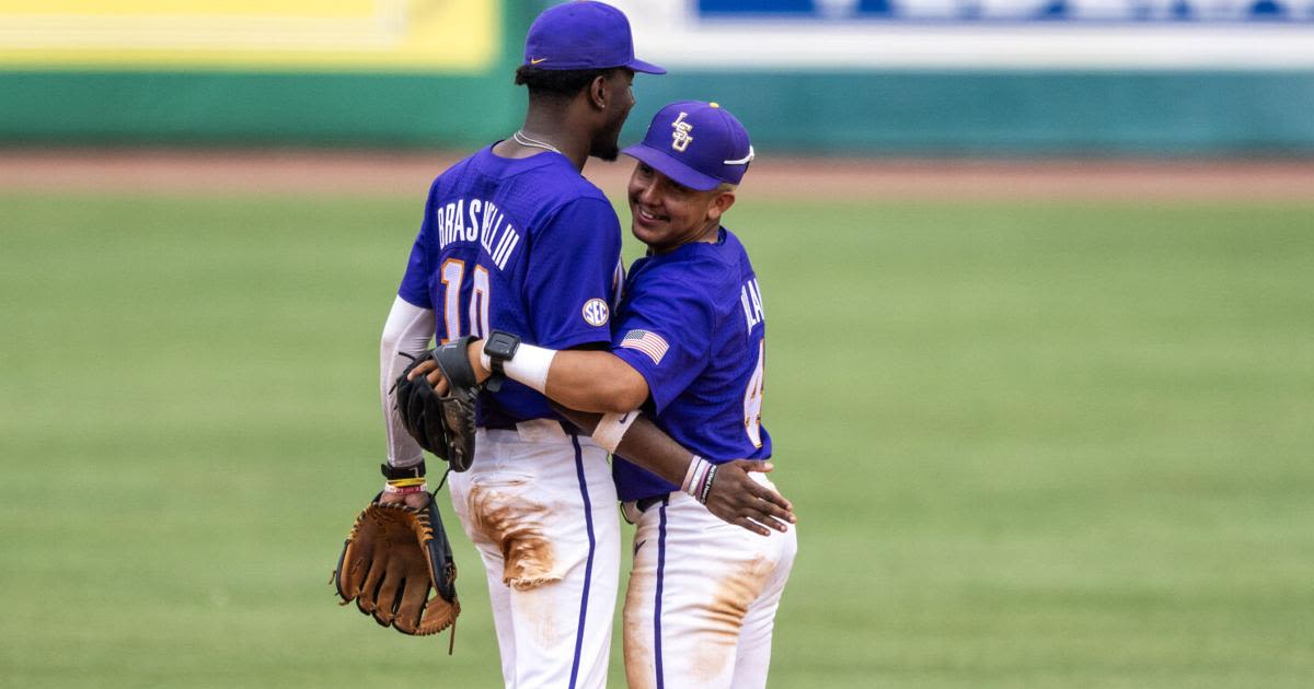 LSU baseball score vs. Wofford: Live updates from Chapel Hill regional elimination game