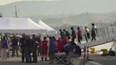 800 migrantes desembarcan en el puerto italiano de Regio de Calabria