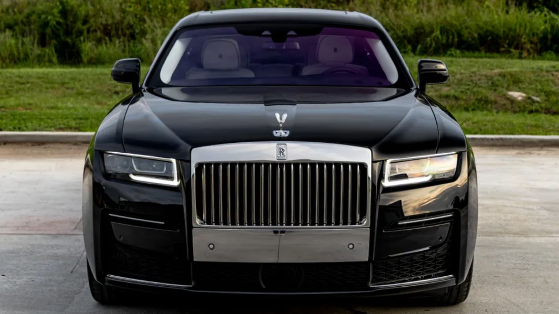 Roll Like A Champion In Tom Brady’s Rolls-Royce Ghost