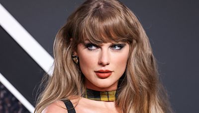 Taylor Swift wears tartan outfit straight from Dior's Scottish show