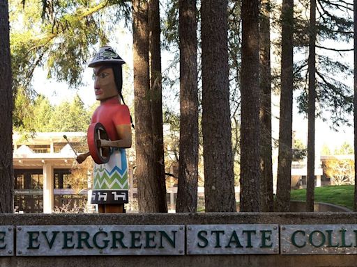 Evergreen signs agreement with students to move toward divesting from companies profiting in Gaza