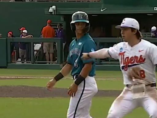 Clemson Pulls Off Hidden Ball Trick on Coastal Carolina in NCAA Regional Finals