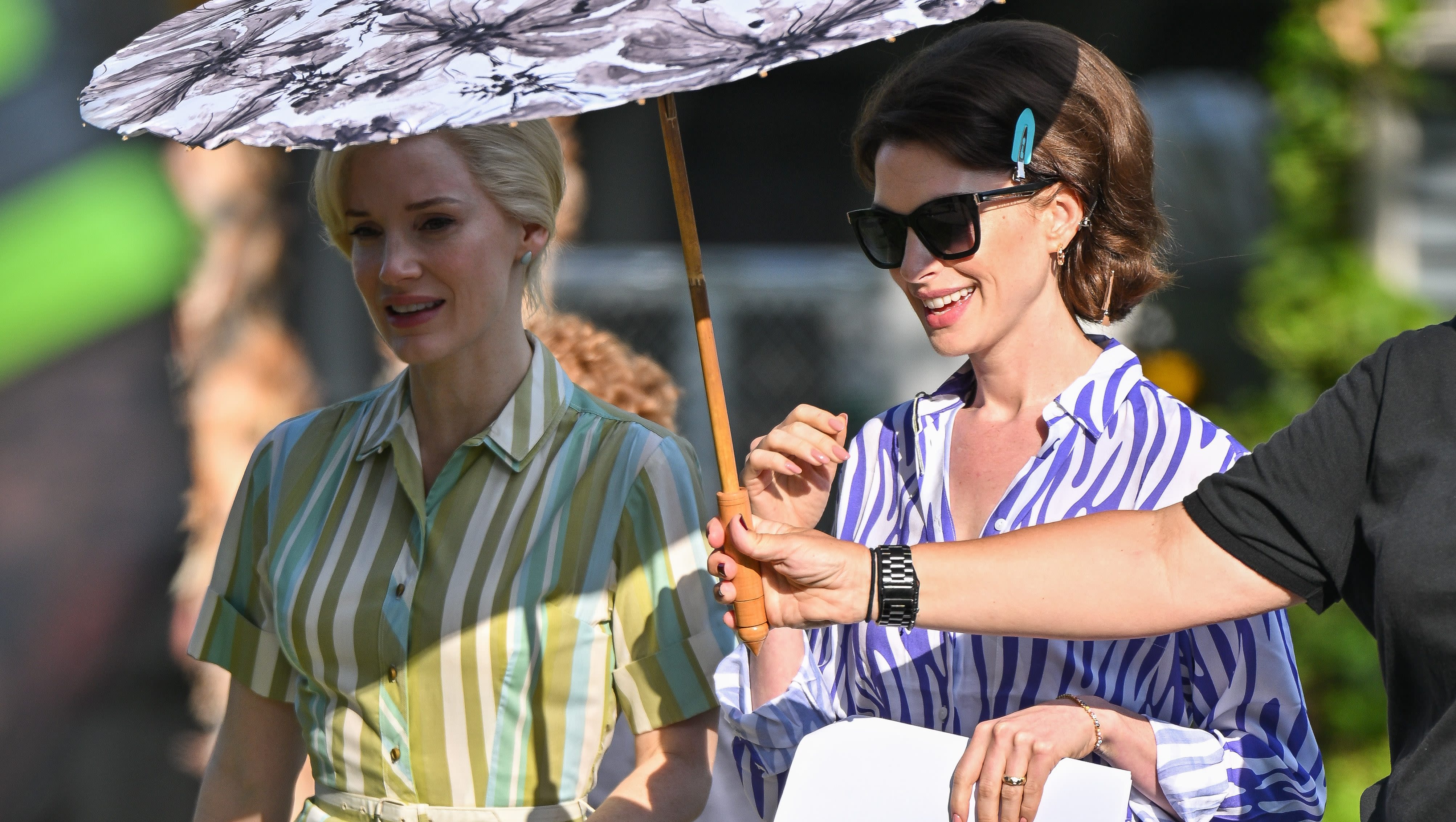 Anne Hathaway & Jessica Chastain Debut Trailer for Thriller ‘Mother’s Instinct’