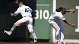 Tyler O'Neill exits game after scary collision with Rafael Devers