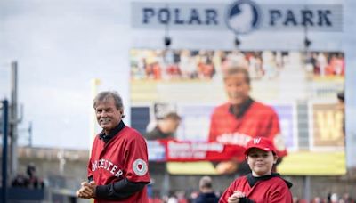 'Thanks for having me Worcester': Red Sox legend Dennis Eckersley makes first visit to Polar Park