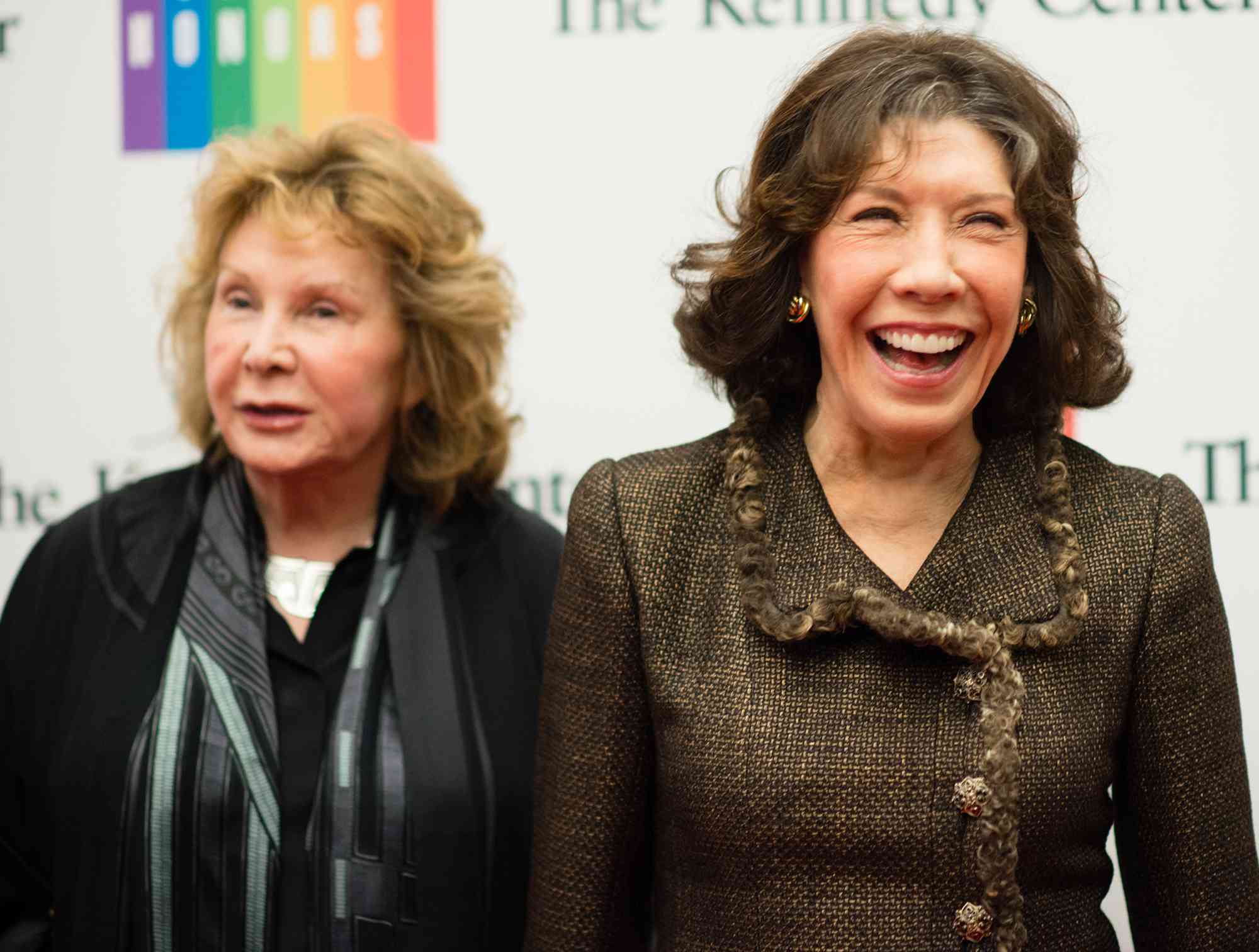 Lily Tomlin Reflects on Jennifer Aniston's '9 to 5' Remake: 'The Working World Has Changed' (Exclusive)