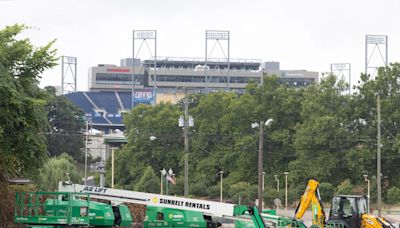 Hall of Fame Game parking tip: Try Sunbelt Rentals, raise money for Gary Sinise Foundation