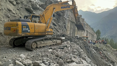 Badrinath Highway Closed For 48 Hours, Landslides Keep Devotees Stranded