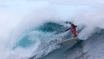 Surfer Caroline Marks took off six months from pro tour. Now she's better than ever.