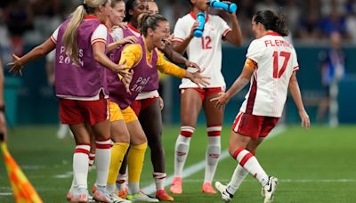 Canada advances to women's soccer quarterfinals after defeating Colombia 1-0