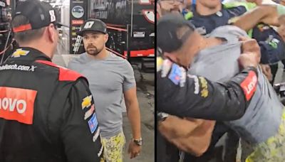 Se agarraron a piñas en el Nascar y hubo promesa: "Te voy a destruir en la próxima carrera"