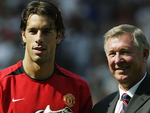 Burnley want Manchester United legend Ruud van Nistelrooy to replace Vincent Kompany